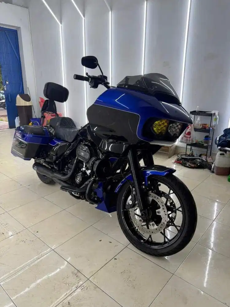 Harley Davidson Road Glide Spesial 2022