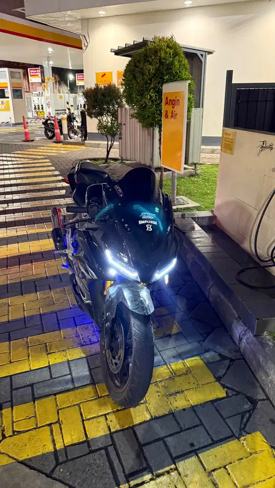 r15 v3 sby pusat