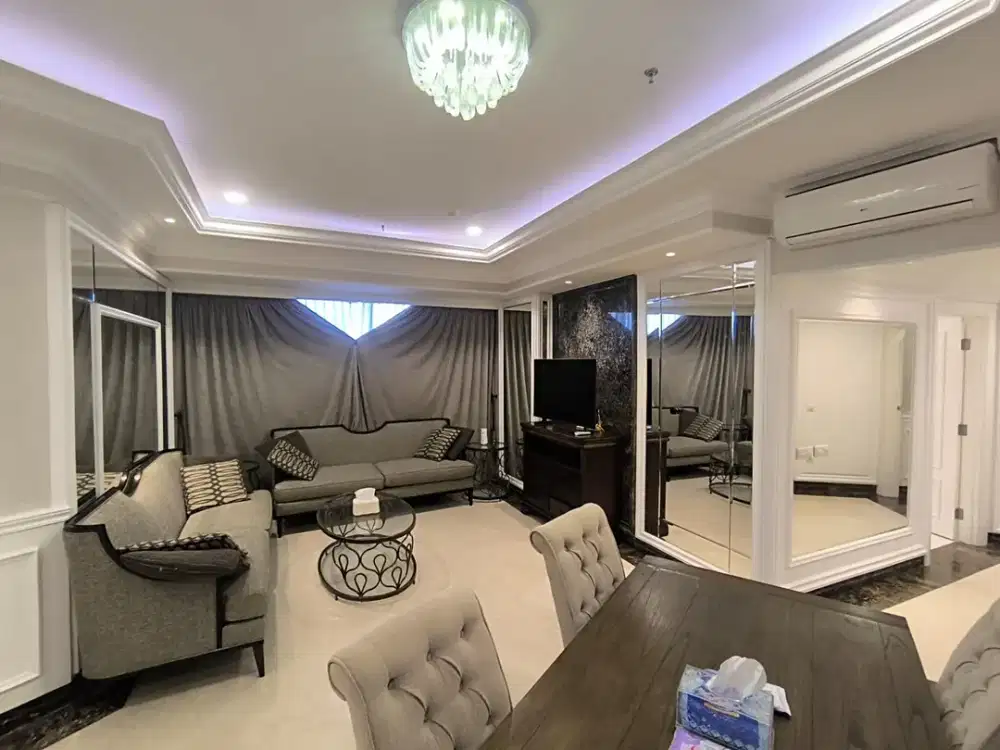 The Peak PENTHOUSE