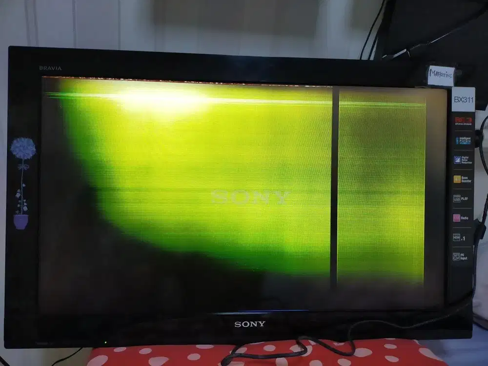 Dijual tv keadaan rusak ada 2 unit