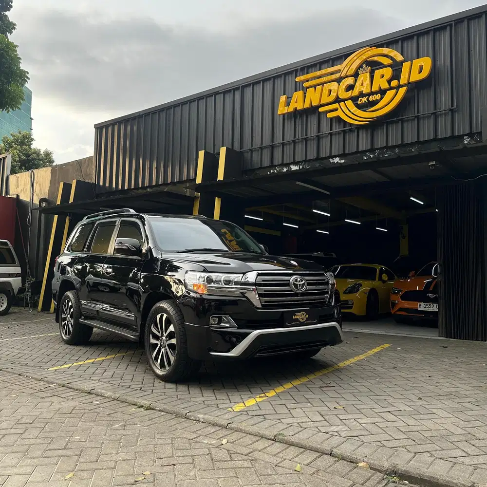 Toyota Land Cruiser VX200 ATPM 2014