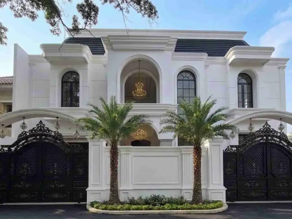 Di Jual Rumah Mewah Modern Classic di Jati Padang Lokasi Sangat Strategis
