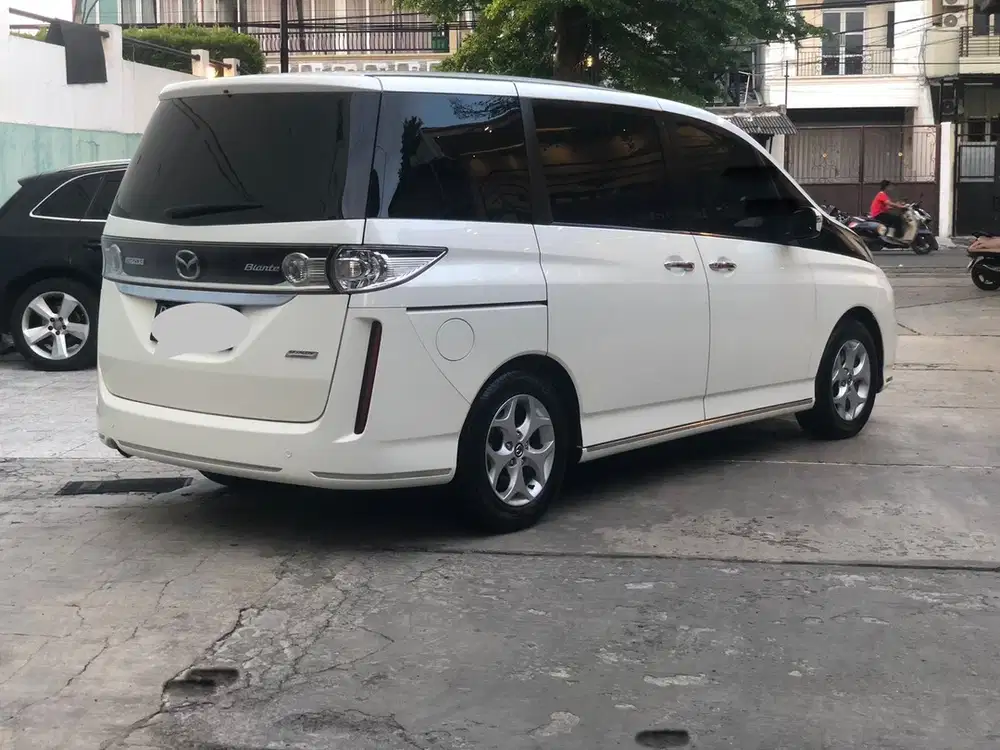 Mazda Biante 2015 Bensin