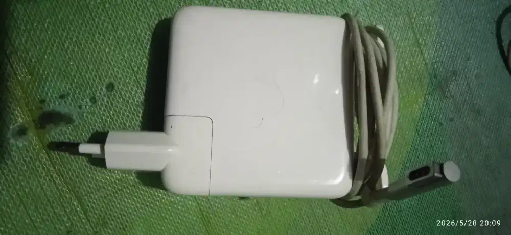 Charger laptop apple macbook magsafe 1 type L/kotak.ori normal