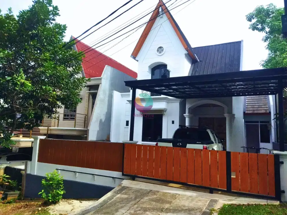Dijual Rumah SHM Cantik Dekat Pintu Tol Cimanggis Di Bukit Golf Cibubur