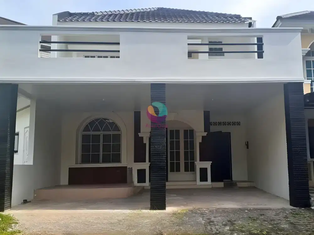 Dijual Rumah SHM Dengan Balkon Luas Di Kota Wisata Cibubur