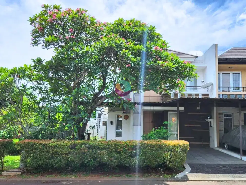 Dijual Rumah Asri Samping Taman SHM Di Kota Wisata Cibubur