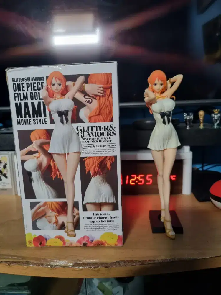Nami Glitter & Glamours