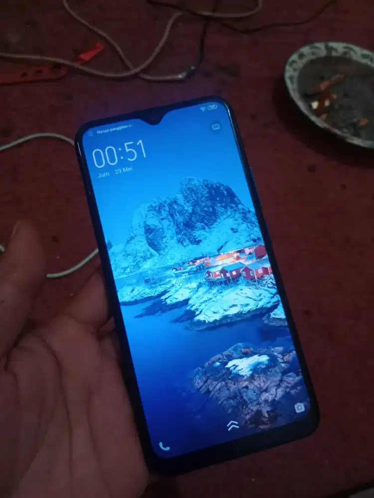 Vivo y17 4/128 masih ory am