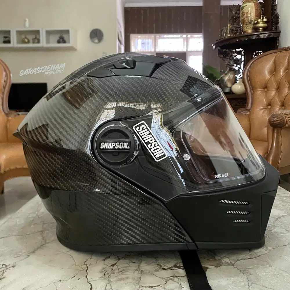 Helm SIMPSON Carbon Darksome