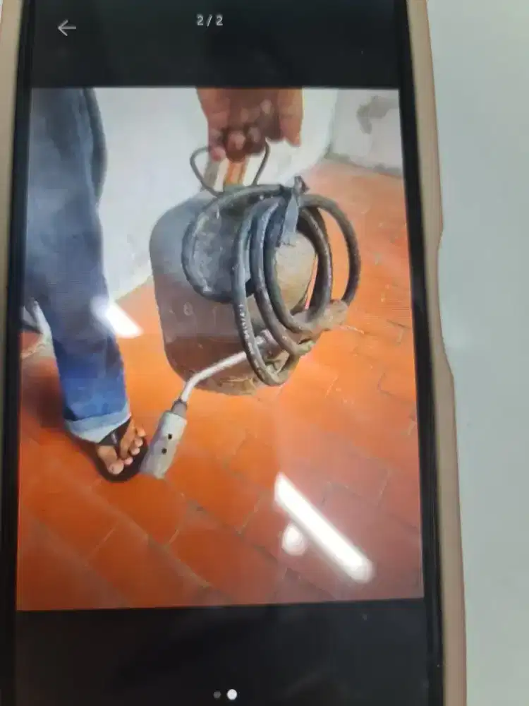 Tabung gas lpg untuk las lemari es