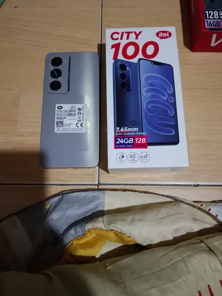 Itel city 100 8/128gb