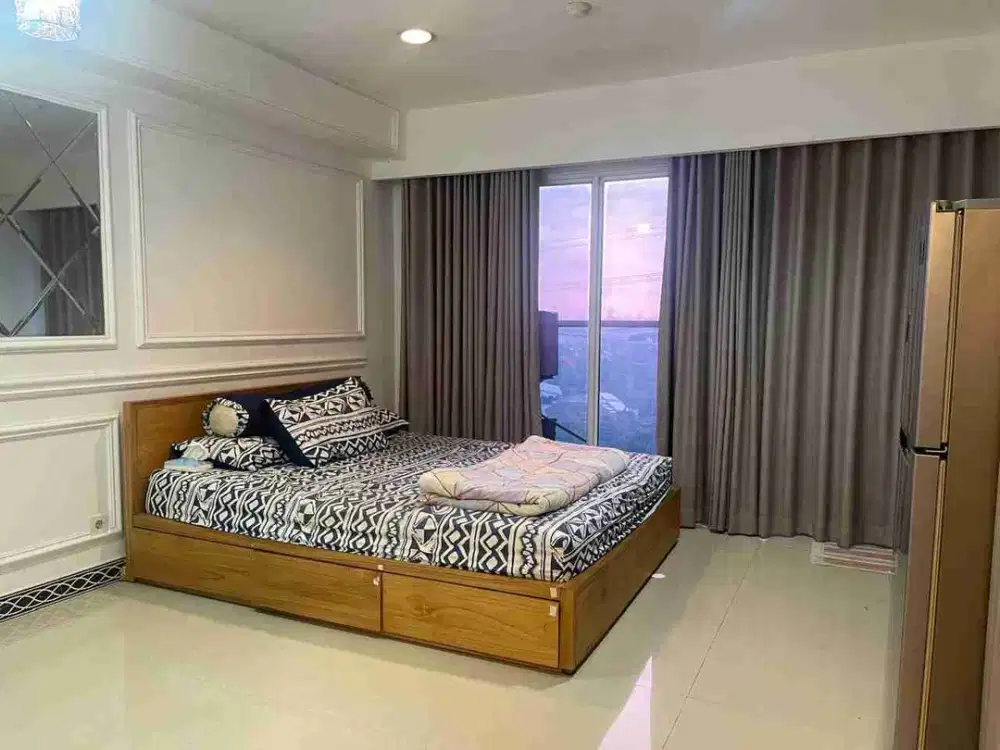 Dijual Studio Big Size Furnished Siap Huni Lokasi Strategis Hanya 15 Menit Dari & Menuju Bandara Halim Perdanakusuma