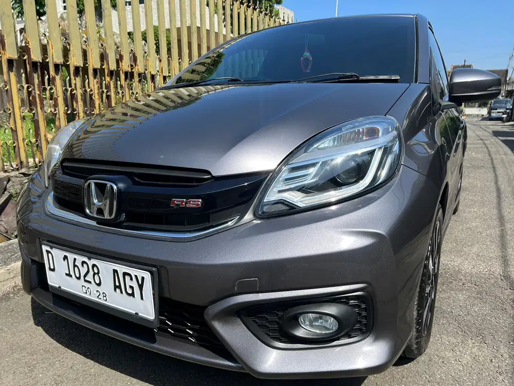 Brio RS AT 2018 KM 65rb Grey Original