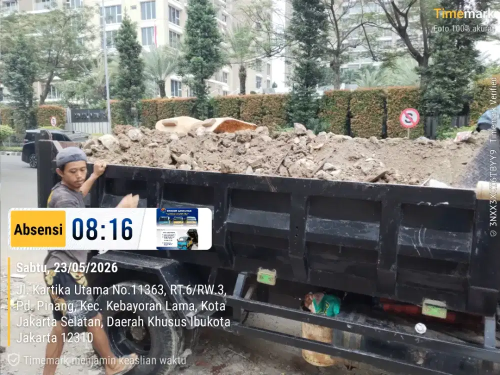 Jasa buang puing dan buang sampah