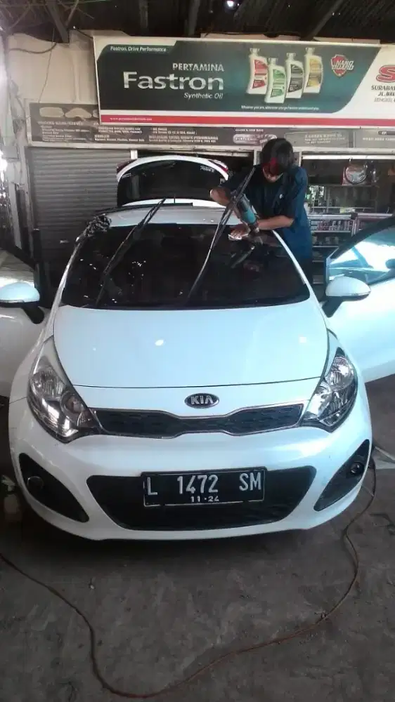 Specialist kaca film mobil & gedung srby