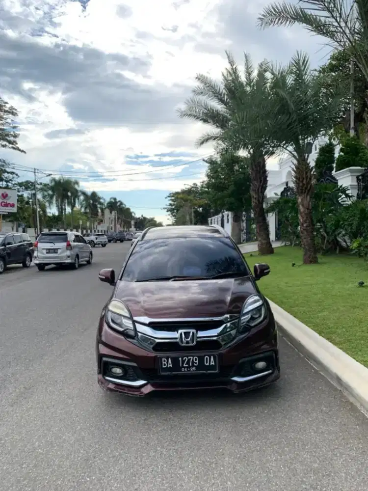 Honda Mobilio tipe RS 2015 manual