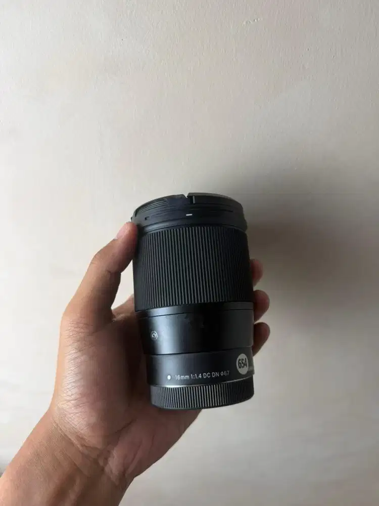 Lensa sigma 16mm F1.4 Canon Mulus