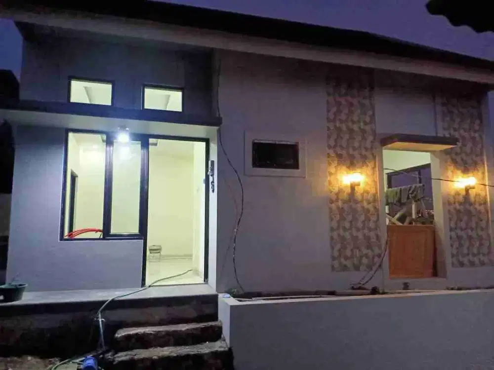 Rumah murah banget manyaran semarang barat