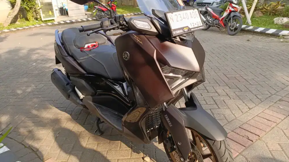 Xmax tech max 2024 desember pmk 2025, LOW KM