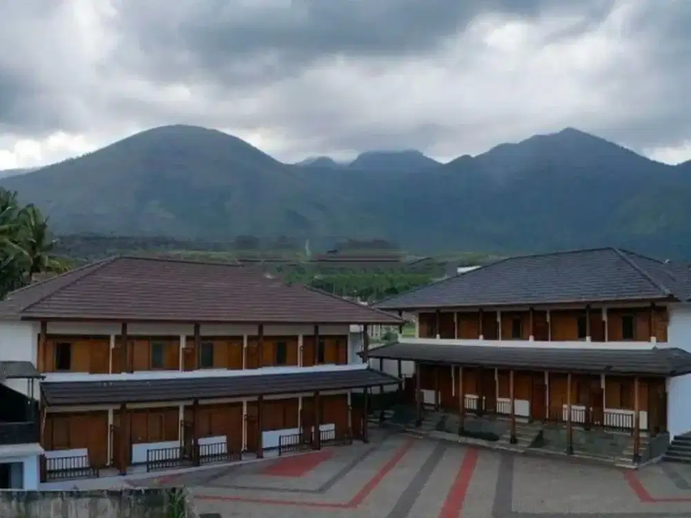 Dijual cepat Hotel di Cipanas Garut view Gunung Guntur