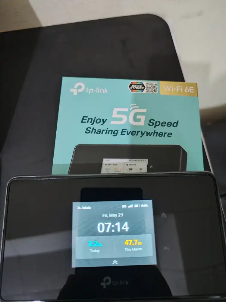 TP-Link M8550 5G modem router touchscreen all operator