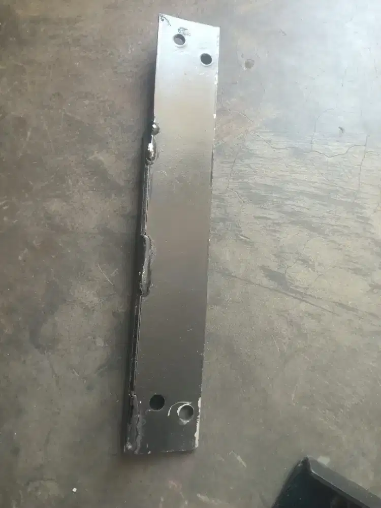 Breket pootstep Polytron fox r