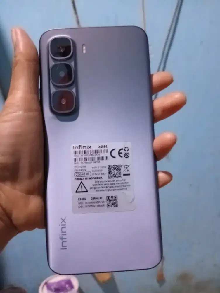 HP infinix hot 60 pro+ ram8/GB256