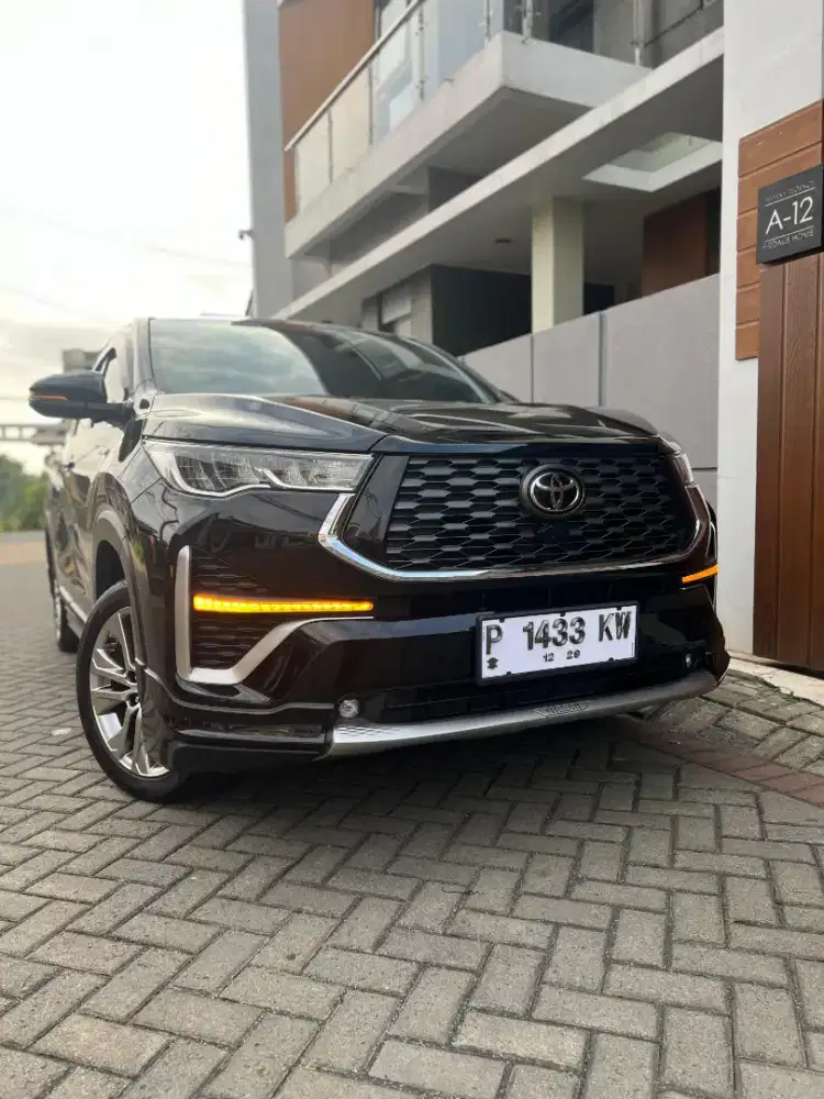 KM 17 RB | INNOVA ZENIX HYBRID 2.0 Q HV CVT TSS MODELISTA RSE SUPERRR