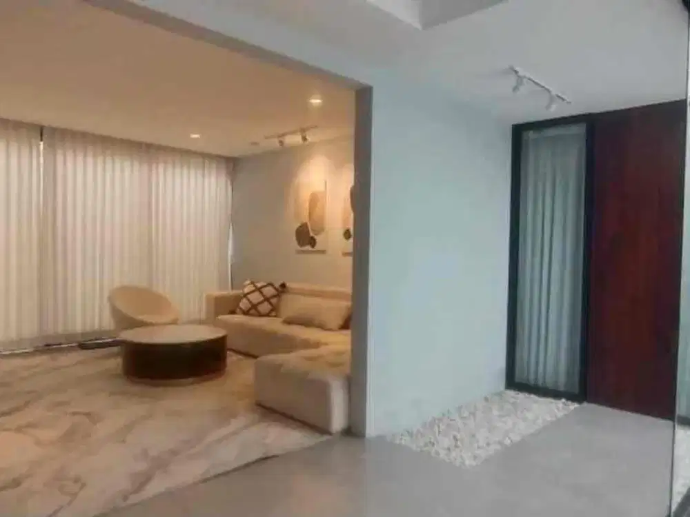 Di Jual Villa Siap Modern Tropical , di Canggu Bali , 5 menit ke Finns Beach Club , 5 Menit ke Atlas