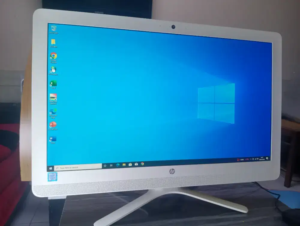 PC ALL IN ONE HP, Intel i5 gen 6, Layar 24, Ram 8bgb DDR4, HDD 1 Tb.