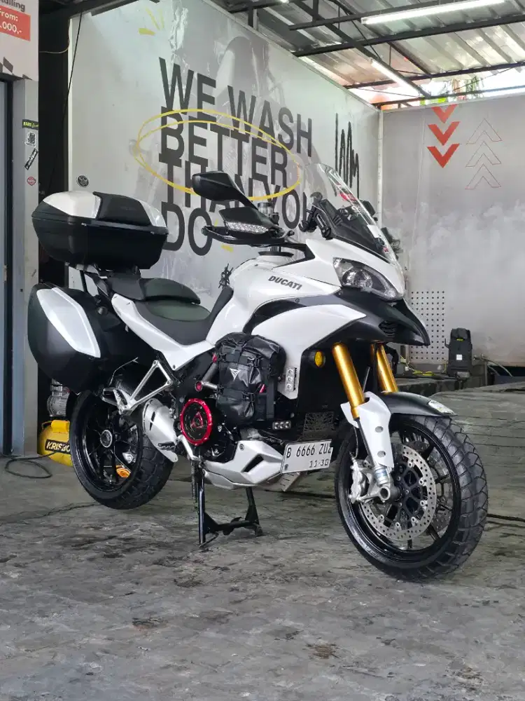 Ducati Multistrada 1200 S White (Warna asli = rare)