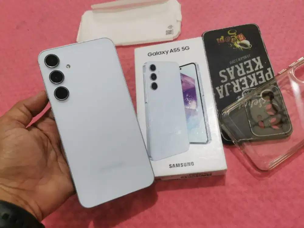 Samsung A55 5G
Ram 8/256