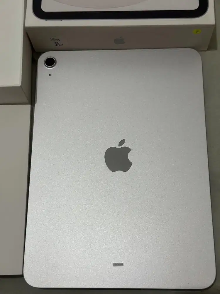 iPad Gen 11 128GB Silver