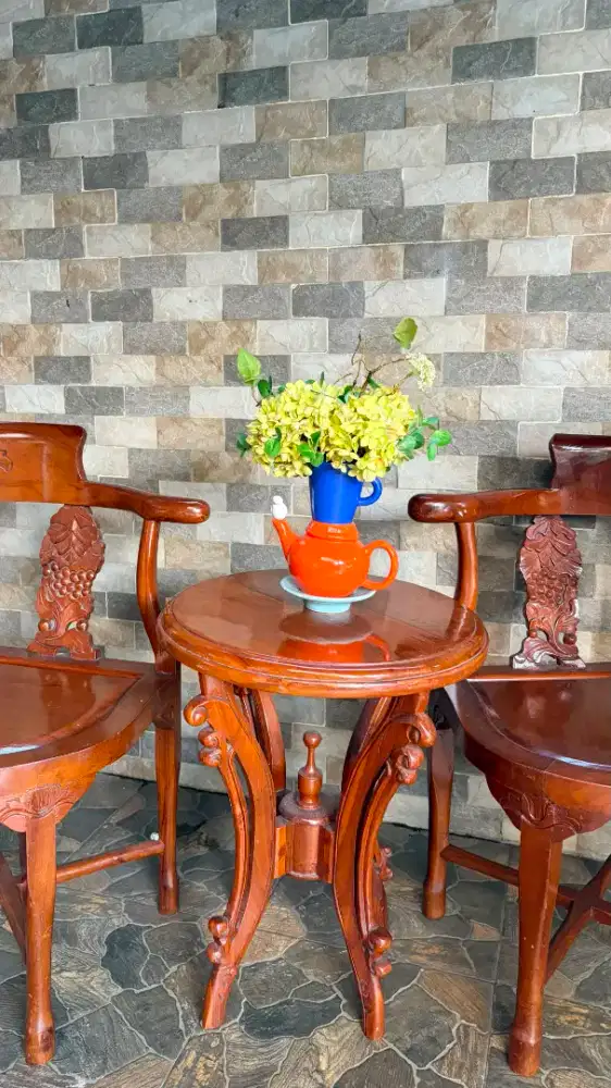 Furniture Jati Vintage Lawas — Solid & Masih Cantik