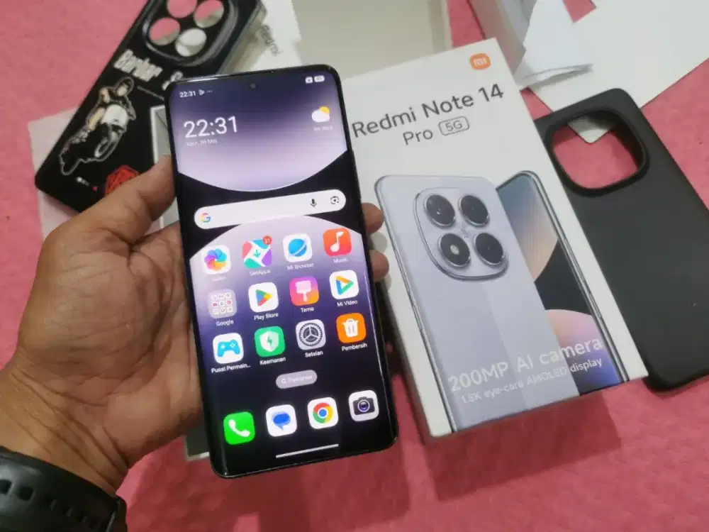 Redmi note 14 pro 5G

Ram 8/256