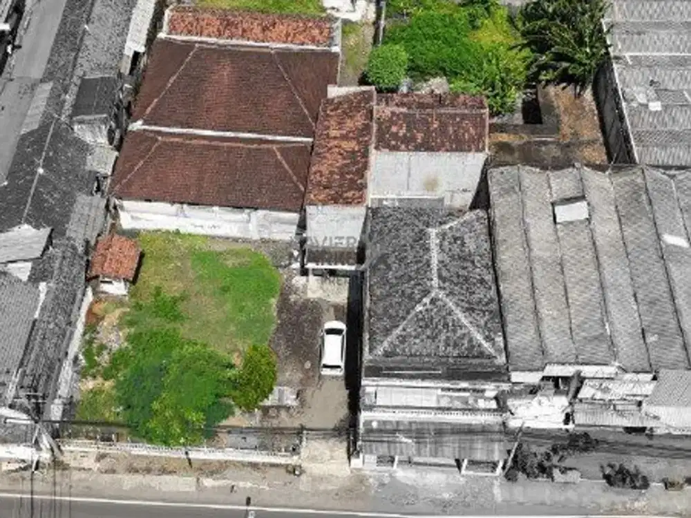 Dijual Bangunan, Rumah Hitung Tanah di Poros Jalan Raya Untung Suropati, Wetan Alun, Bangil Pasuruan