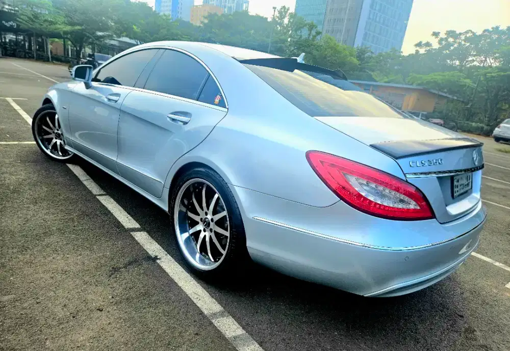 Mercedes Benz CLS 350 W218