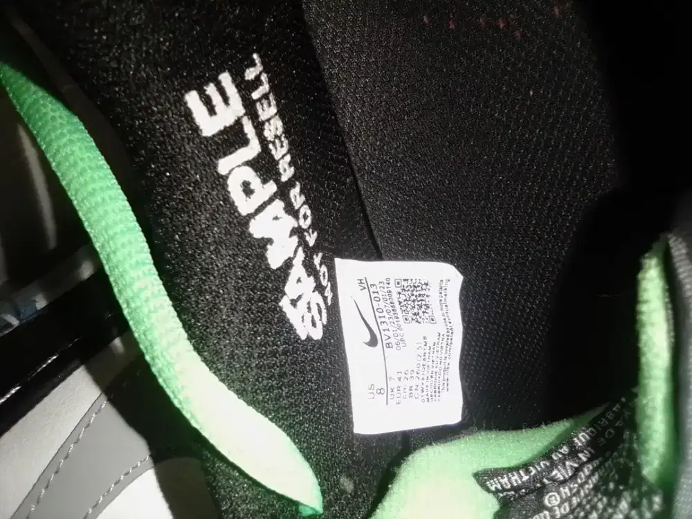 Sepatu pria nikee Sb series