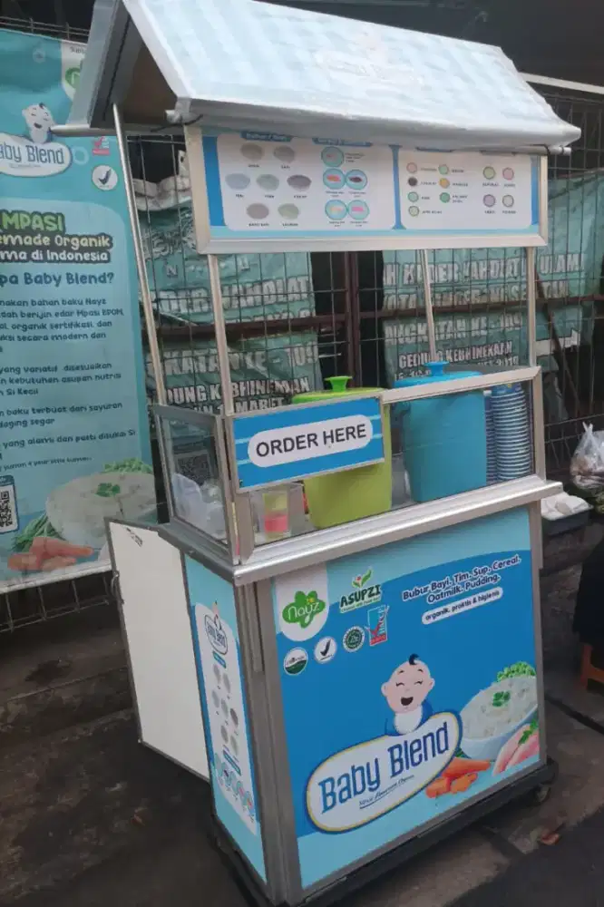 Jaga outlet bubur bayi, area pondok cabe, legoso, Bukit Cirendeu