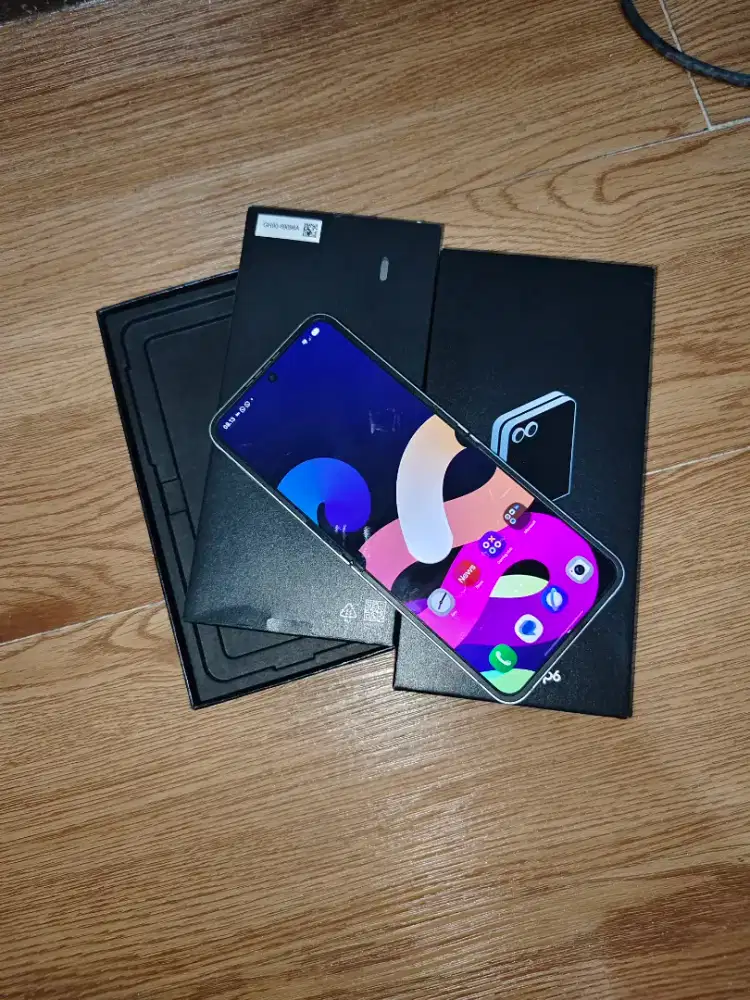 Galaxy z flip 6 ram 12/256gb resmi bisa TT