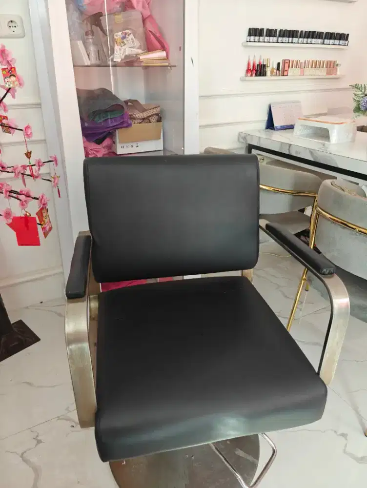 Dijual bangku salon