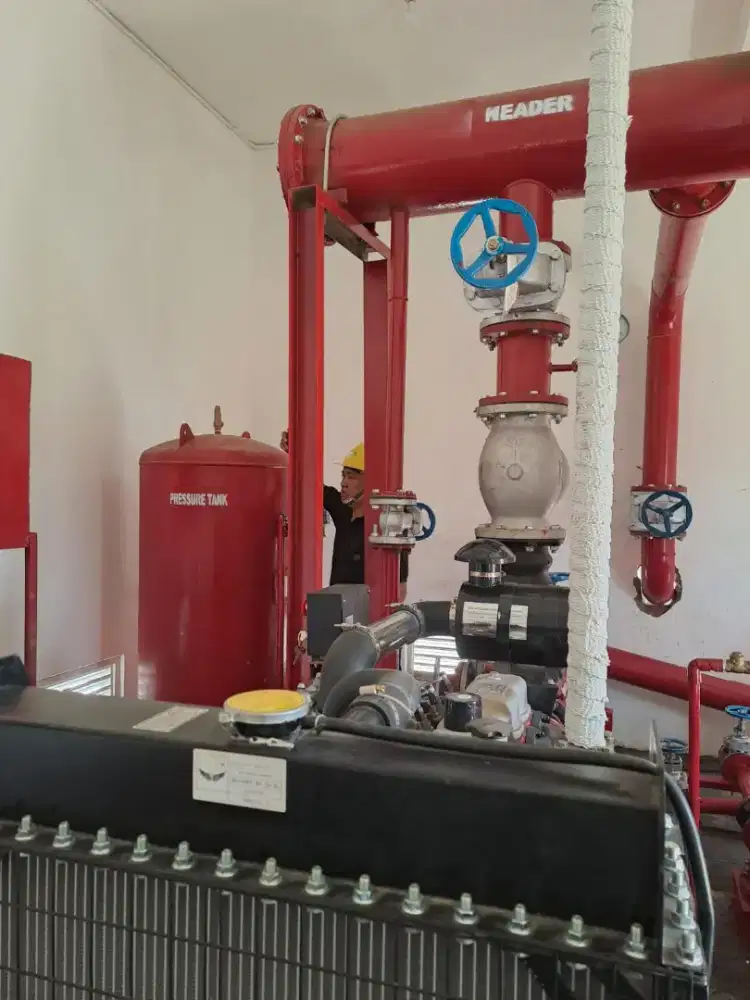 Servis pompa industri panggilan