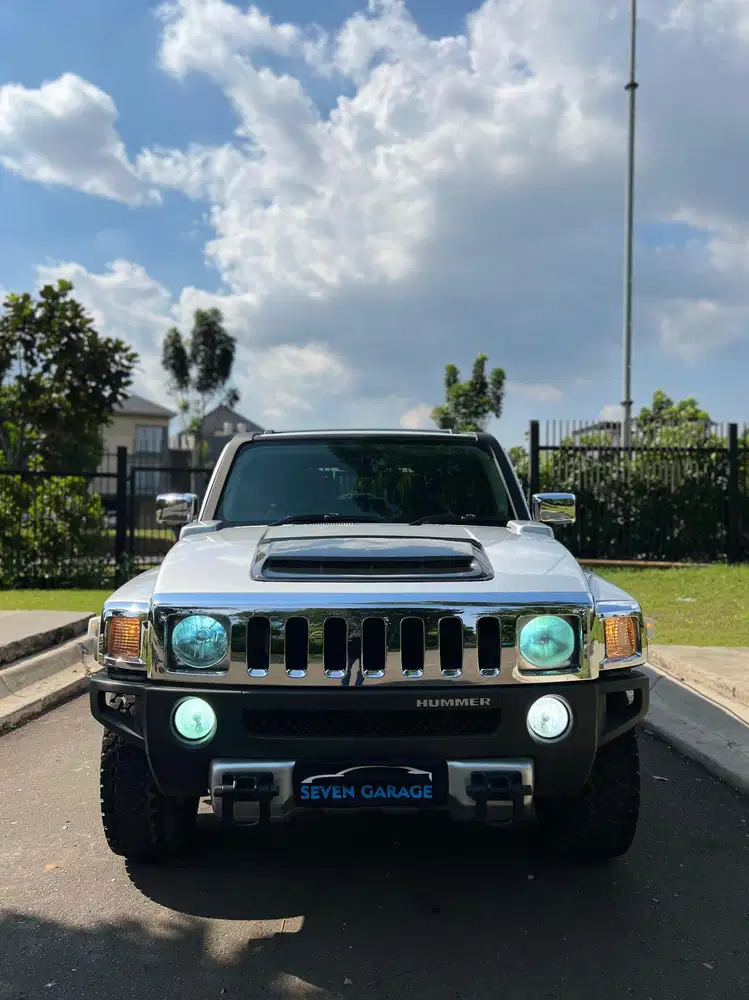 Hummer H3 Silver 2010 antik