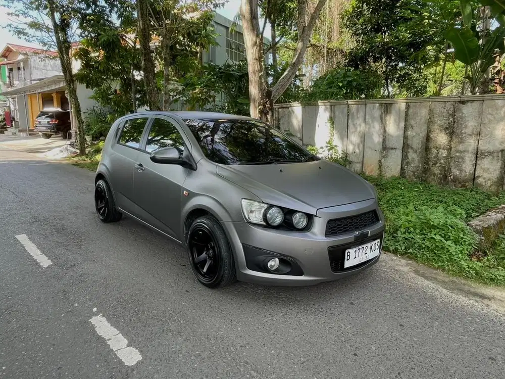 Chevrolet Aveo Sonic 2012 matic pajak mati plat B cod BJB (Baca Dulu)