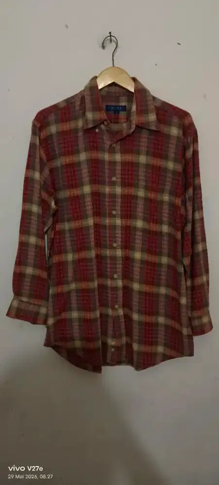 Kemeja Flanel Brand Free Port