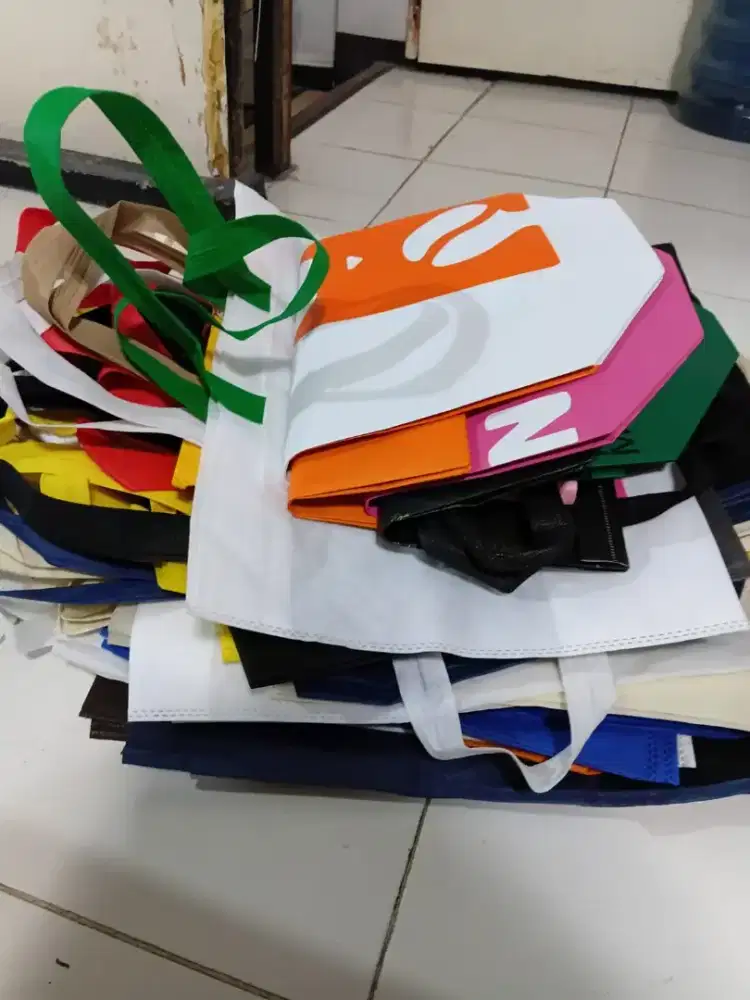 Tas Spunbond Aneka Model