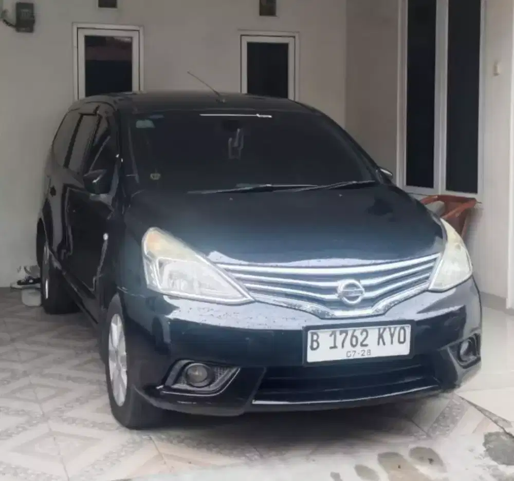 NISSAN LIVINA XP OUTOMETIC 2014