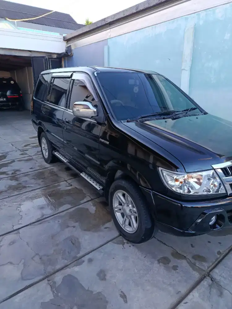 ISUZU PANTHER LV TURBO 2010