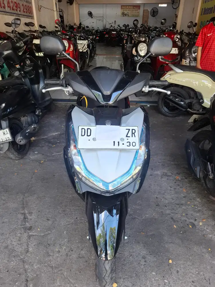 Yamaha Freego 2025 silver hitam